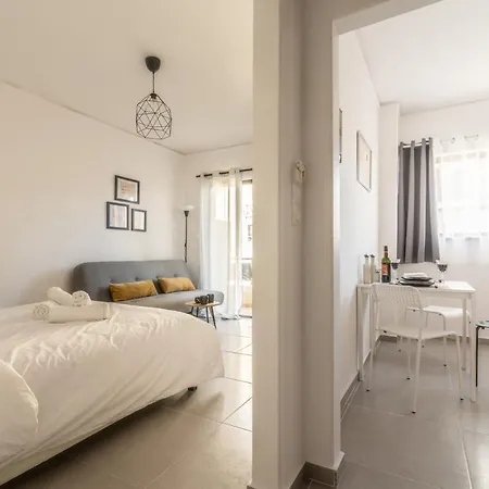 Envite Apartment In City Center Heraklion  Exterior photo
